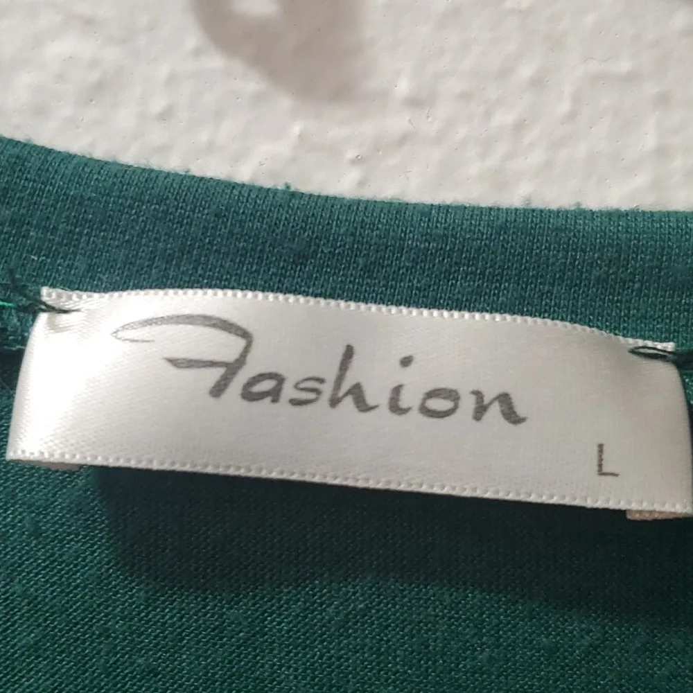 Shirt - Picture 2 of 4